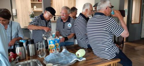 Heren-in-de-pauze-goede-verzorging