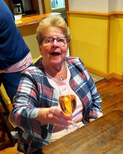 Repetitie 29apr2022-11_Thera ook jarig geweest